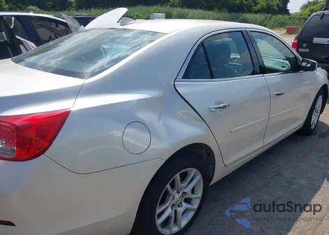 2014 Chevrolet Malibu 1Lt из США, поврежденный, VIN 1G11C5SL4EU144112